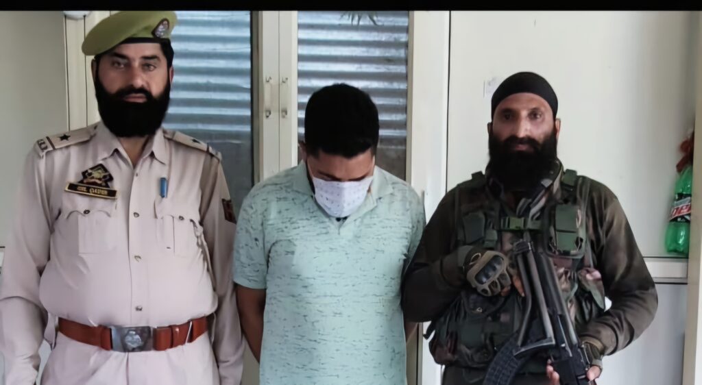 J&K POLICE DISTRICT GANDERBAL APPREHENDED DRUG PEDDLER ALONGWITH ...