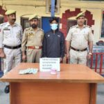 Pulwama police arrests one drug peddler, 5.81grms of heroine and cash 14000 rcovered