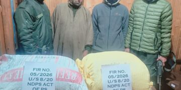 Police arrests 02 drug peddlers alongwith huge quantity of contraband substance in Pulwama