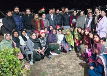 DC Poonch visits children homes on Republic Day