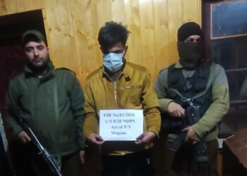 Police Arrests Drug Peddler In Budgam; Contraband Substance & Vehicle Seized