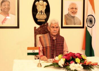 ‘Naya savera’ has broken out in J&K: LG Sinha