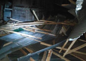 Roofs blown off, walls collapse as sudden strong winds hit villages of Tangmarg, Khag