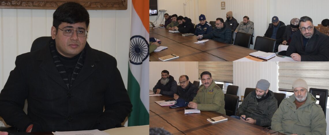 DC Ganderbal reviews Winter and Snow preparedness ahead of predicted Snowfall DC Ganderbal reviews Winter and Snow preparedness ahead of predicted Snowfall