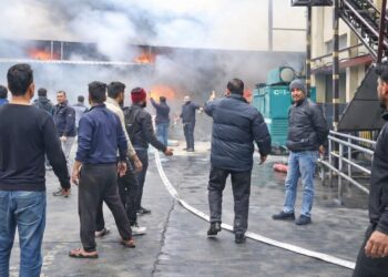 Massive fire engulfs pencil factory on Akhnoor Road in Jammu