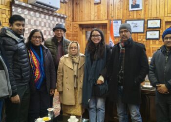 NIT Srinagar hosts ‘Life Beyond Classroom’ interaction with distinguished alumnus Dr. Pradeep Tyle