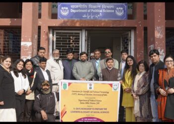 Prof. Mazhar Asif, VC, JMI emphasizes the role of Hindi and Indian languages in decolonizing minds from colonial past; JMI to develop ‘Learner’s Glossary of Social Sciences’ from English to Hindi