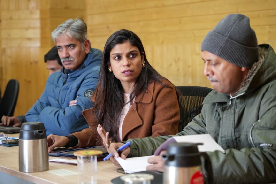 Chief Secretary reviews implementation of flagship schemes in UT Ladakh Chief Secretary reviews implementation of flagship schemes in UT Ladakh