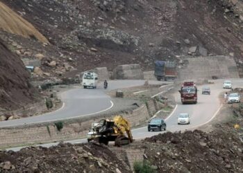 Jammu–Srinagar highway open for LMVs and HMVs from both sides