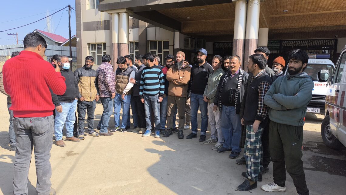 Health Employees Protest Over Three Months’ Salary Delay Health Employees Protest Over Three Months’ Salary Delay