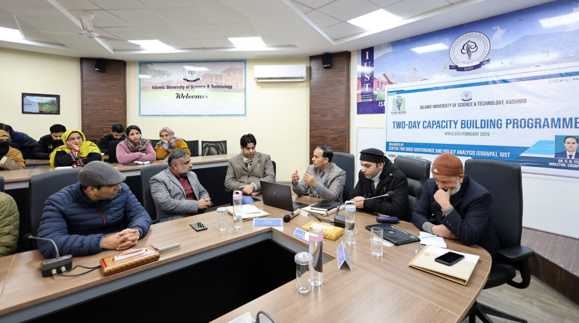 IUST Holds Two-Day Capacity Building Programme to Strengthen Administrative Efficiency