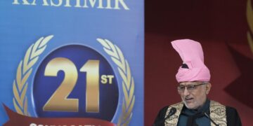 Vice-President at Kashmir University Convocation: “Yah Hum Sabka Kashmir Hai” Vice-President at Kashmir University Convocation: “Yah Hum Sabka Kashmir Hai”