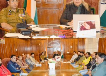 DC Bandipora chairs meeting with Stakeholders