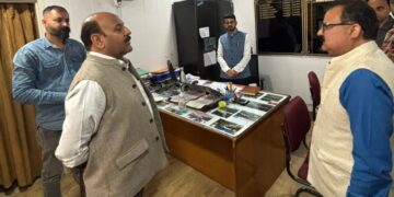 Deputy Chief Minister conducts surprise inspection of Chief Engineer PWD  Office, Jammu