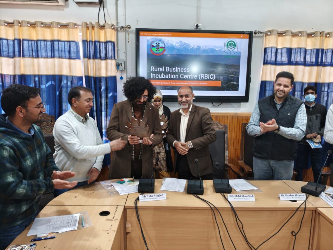 GDC Kulgam Hosts Workshop on Startup and Innovation GDC Kulgam Hosts Workshop on Startup and Innovation