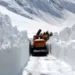 Zojila, Sonamarg Receive Fresh Snow, Authorities Monitor Road Conditions Zojila, Sonamarg Receive Fresh Snow, Authorities Monitor Road Conditions