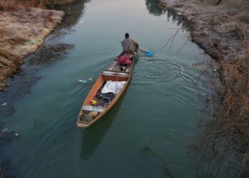 Kashmir’s Lakes on the Brink: 74% Vanished or Shrinking, CAG Report Sounds Red Alert