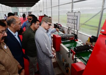 CM Omar Abdullah inaugurates ₹5.93 crore Centre of Excellence for Agriculture at Talab Tillo, pitches for quality inputs and climate-resilient farming CM Omar Abdullah inaugurates ₹5.93 crore Centre of Excellence for Agriculture at Talab Tillo, pitches for quality inputs and climate-resilient farming