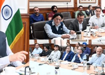 CS sets the ball rolling for identification of AAY beneficiaries for 200 units free electricity