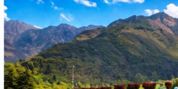 Directorate of Floriculture organize Therapeutic visit of patients to Tulip Garden