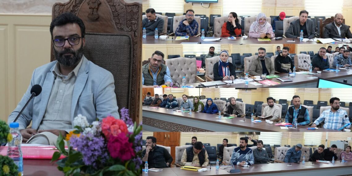 MP Aga Syed Ruhullah Mehdi chairs review meeting at Ganderbal, stresses improved healthcare delivery