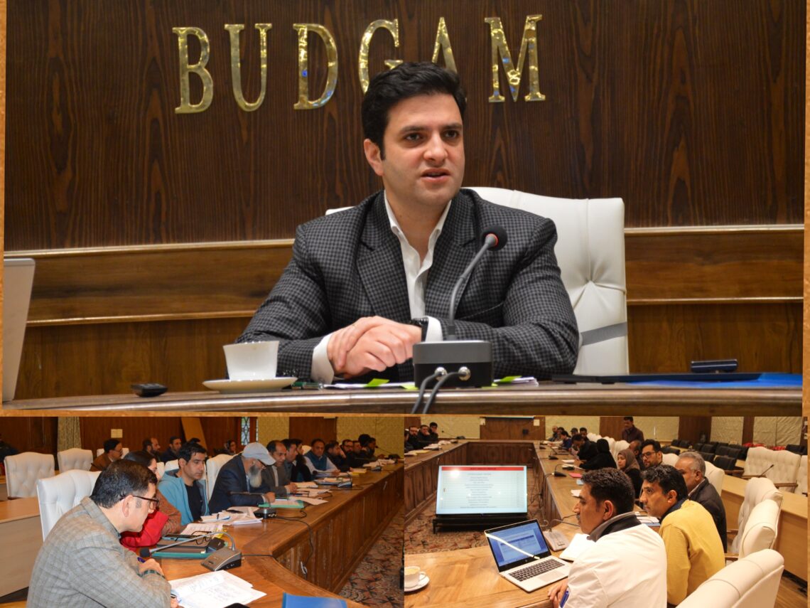 DC Budgam reviews developmental scenario of Sub-Division Khansahib     Stresses timely execution, quality delivery & Public-Centric Governance