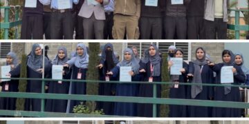 Social Activist Muzamil Mehmood Conducts Drug-Free Pledge at Syed Ali Memorial College