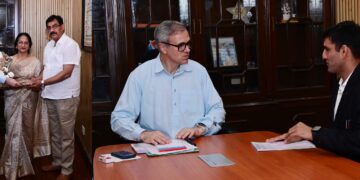 Several public representatives, delegations call on CM Omar Abdullah in Jammu Several public representatives, delegations call on CM Omar Abdullah in Jammu