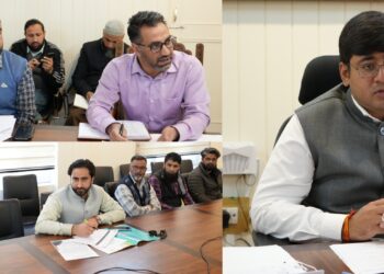DC Ganderbal reviews progress of Census Operations, sets timelines for key activities