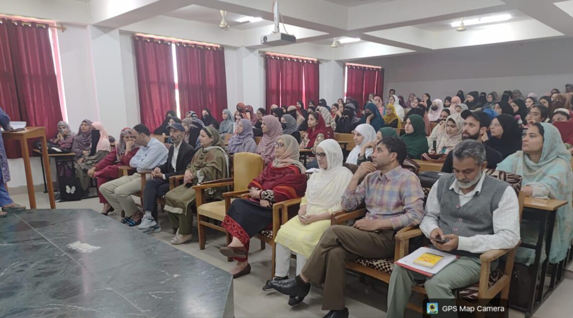 Documentary Screening at University of Kashmir Highlights Collective Responsibility Against Drug Abuse